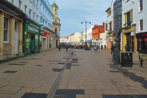 High Street before improvements